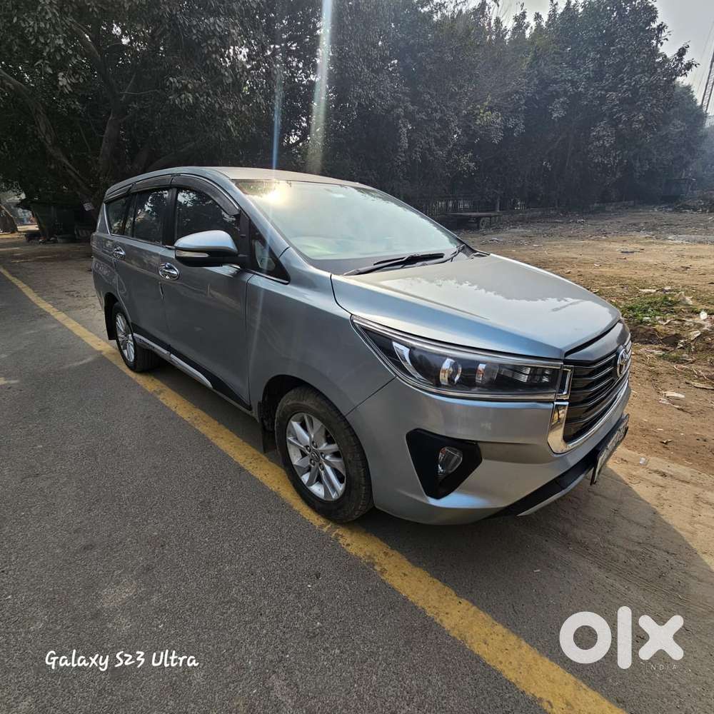 Toyota Innova Crysta