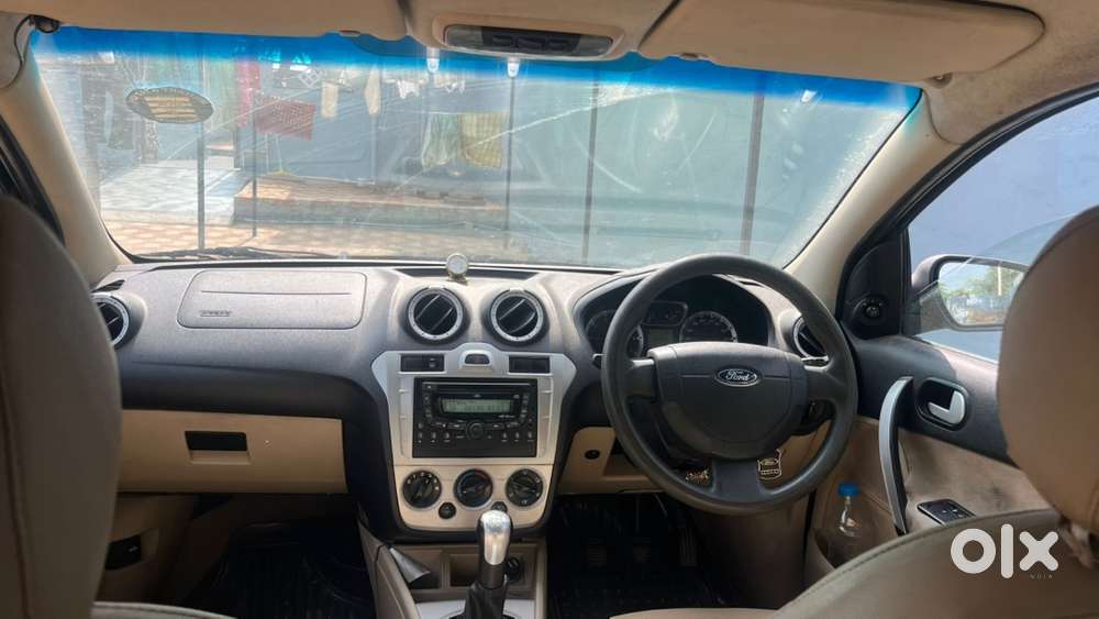 Ford Fiesta 2013 Petrol 112554 Km Driven