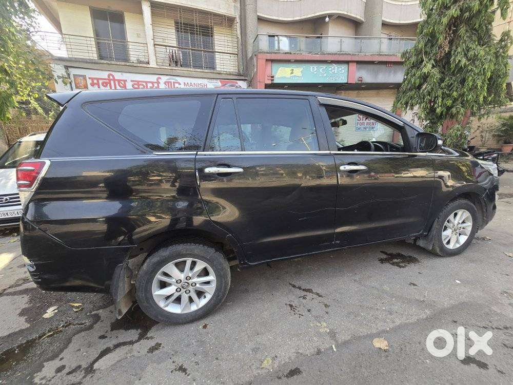Toyota Innova Crysta G 8 Str, 2017, Diesel