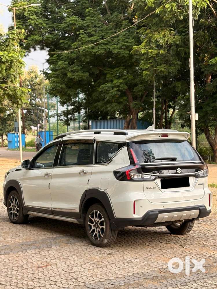 Maruti Suzuki Xl6 1.5 Zeta Mt, 2024, Petrol