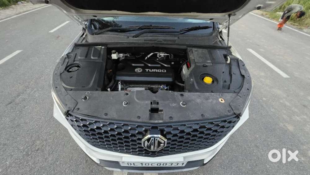 Mg Hector Plus 1.5 Sharp Turbo Cvt 6 Str, 2021, Petrol