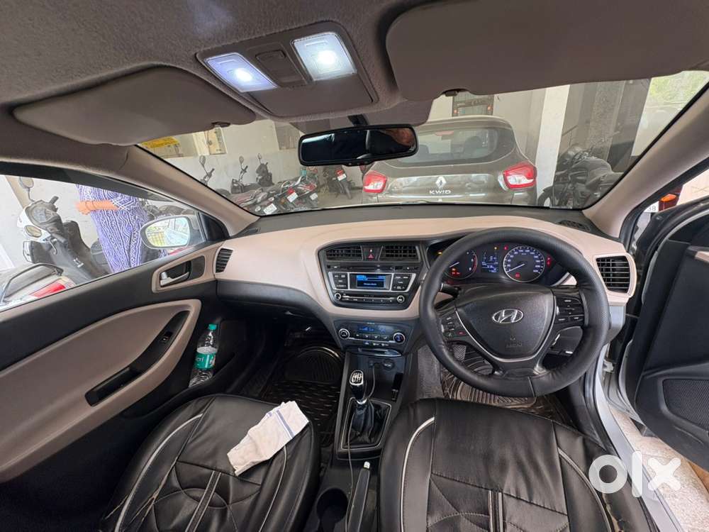 Hyundai I20 Sportz Diesel 2015, New Tyres , Good Condition