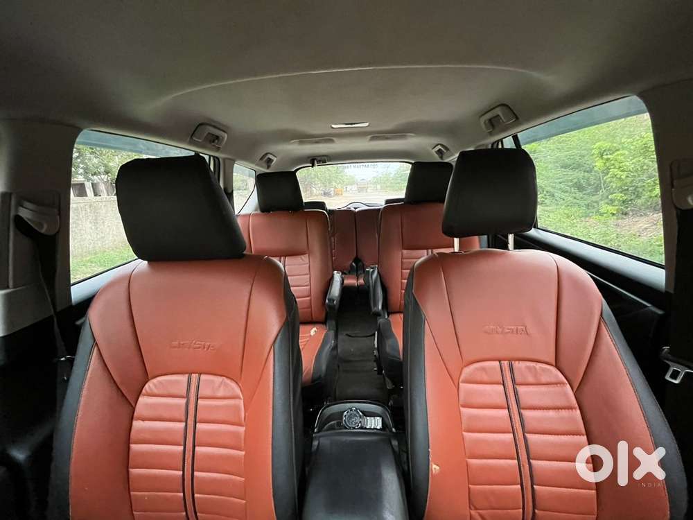 Toyota Innova Crysta 2016 Diesel Automatic Year