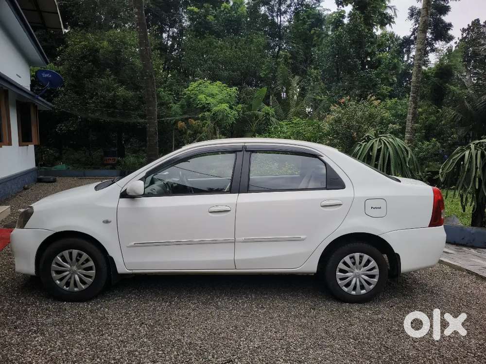 Toyota Etios 2011 1.5g