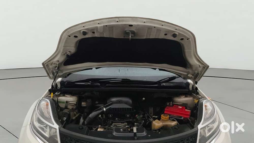 Tata Nexon 1.2 Revotron Xz Plus, 2018, Petrol