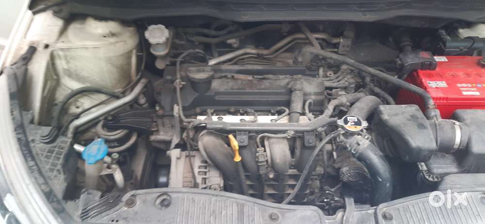 Hyundai I20 Sportz 1.2 Bs-iv, 2013, Petrol