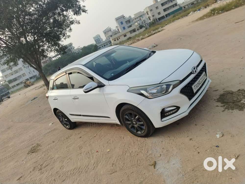 Hyundai I20 Sportz Plus Cvt, 2020, Petrol
