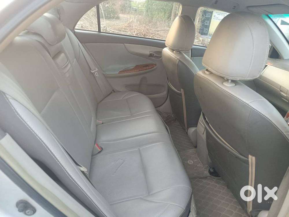 Toyota Corolla Altis 2010-2013 Vl, 2009, Petrol