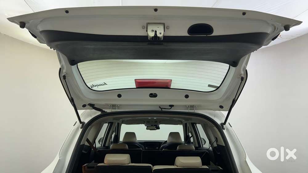 Kia Carens 1.4 Luxury Plus 6 Str, 2022, Petrol