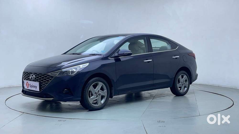 Hyundai Verna 1.5 Sx Ivt, 2022, Petrol
