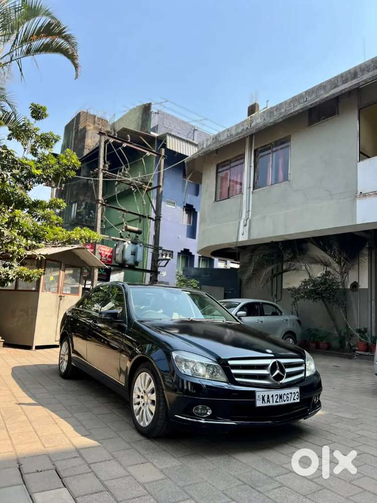 Mercedes-benz Class 2010 C200 Second Owner