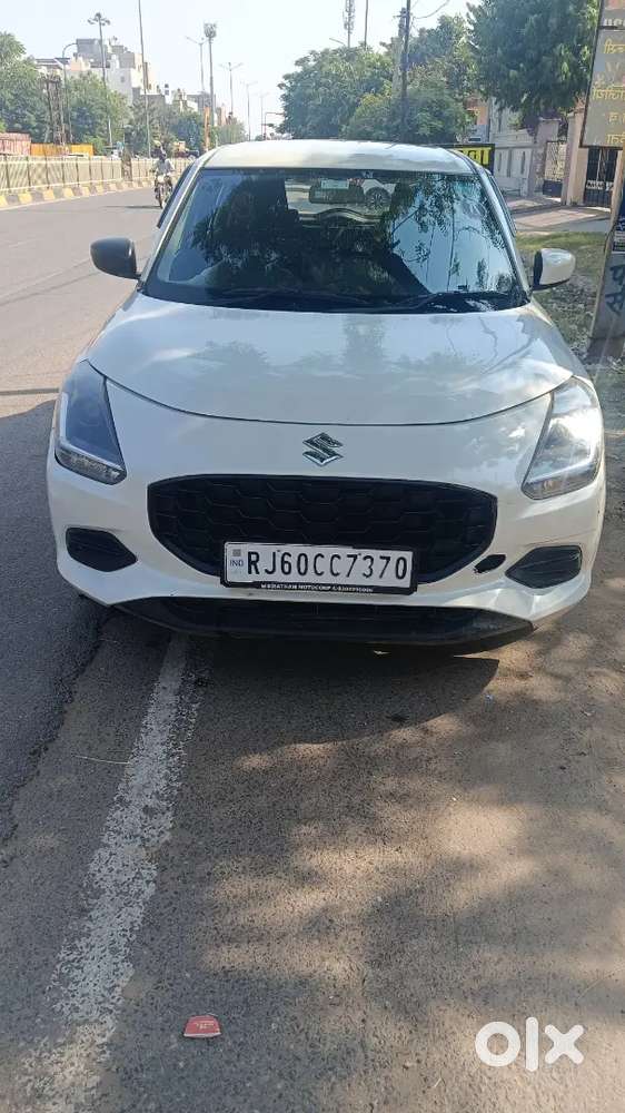 Maruti Suzuki Swift Petrol Manual 2025