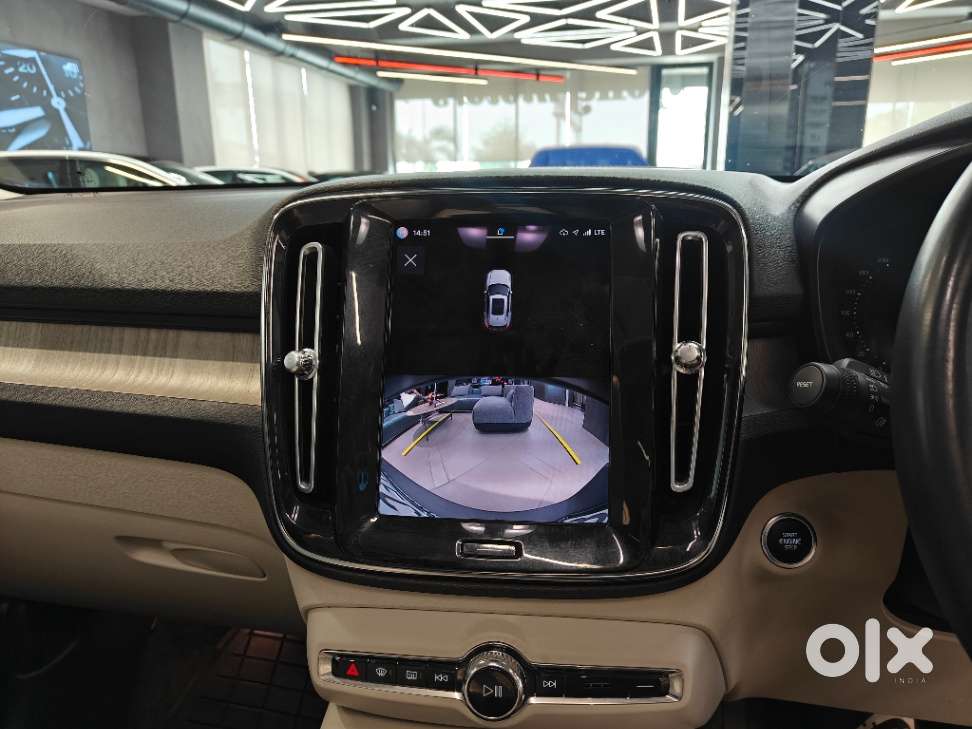 Volvo Xc40 B4 Ultimate, 2023, Petrol