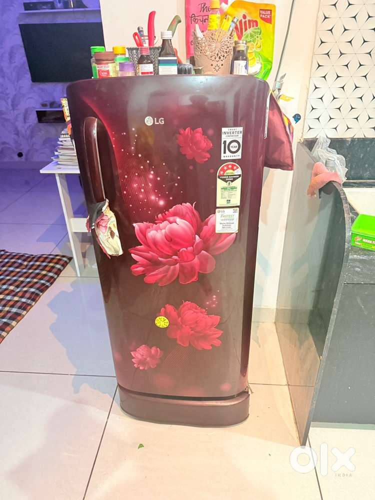 Good condition sell lg refrigerator