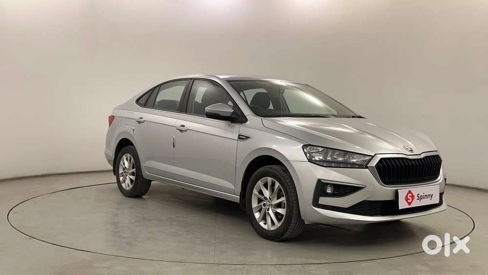 Skoda Slavia Ambition 1.0l Tsi At, 2022, Petrol