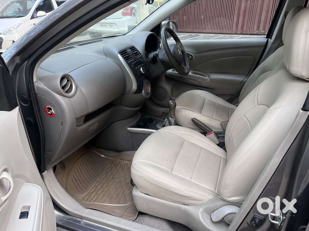 Nissan Sunny Special Edition, 2012, Petrol