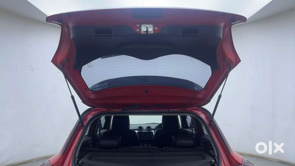 Maruti Suzuki Swift Zxi Plus Dual Tone, 2022, Petrol