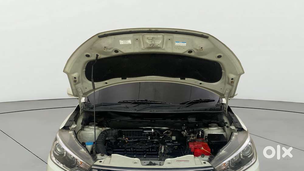 Maruti Suzuki Ertiga Zxi At Petrol, 2020, Petrol