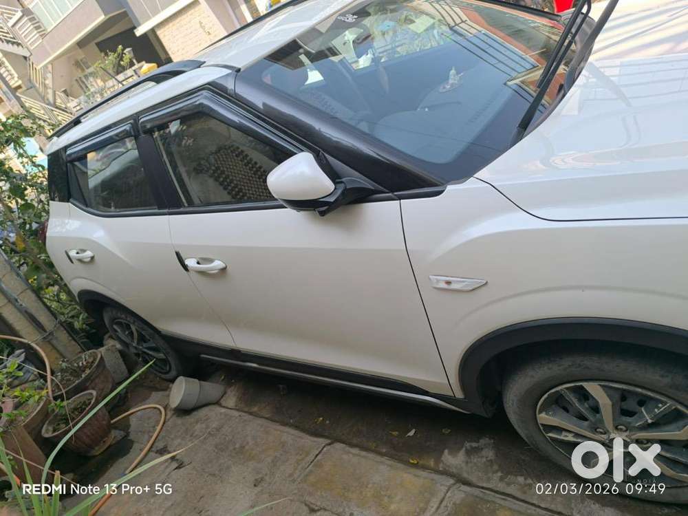 Mahindra Xuv 300 (2nd Owner) Diesel Car 2019 Model For Sale