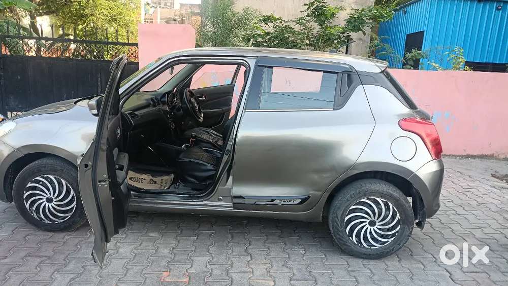 Maruti Suzuki Swift Vxi 2020