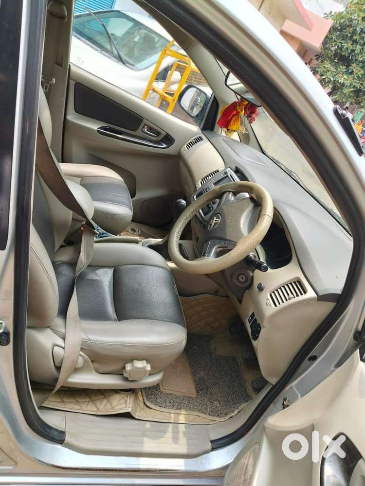 Toyota Innova Diesel 2015 Model