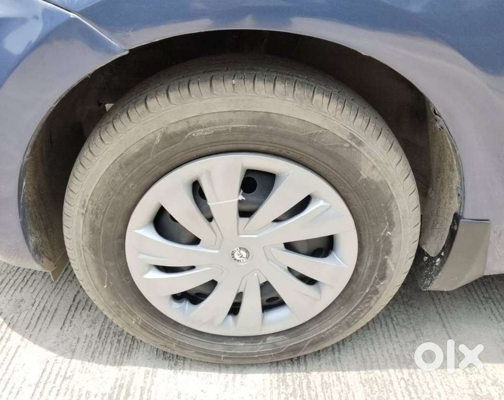 Maruti Suzuki Swift Dzire Vxi(o) Amt, 2019, Petrol
