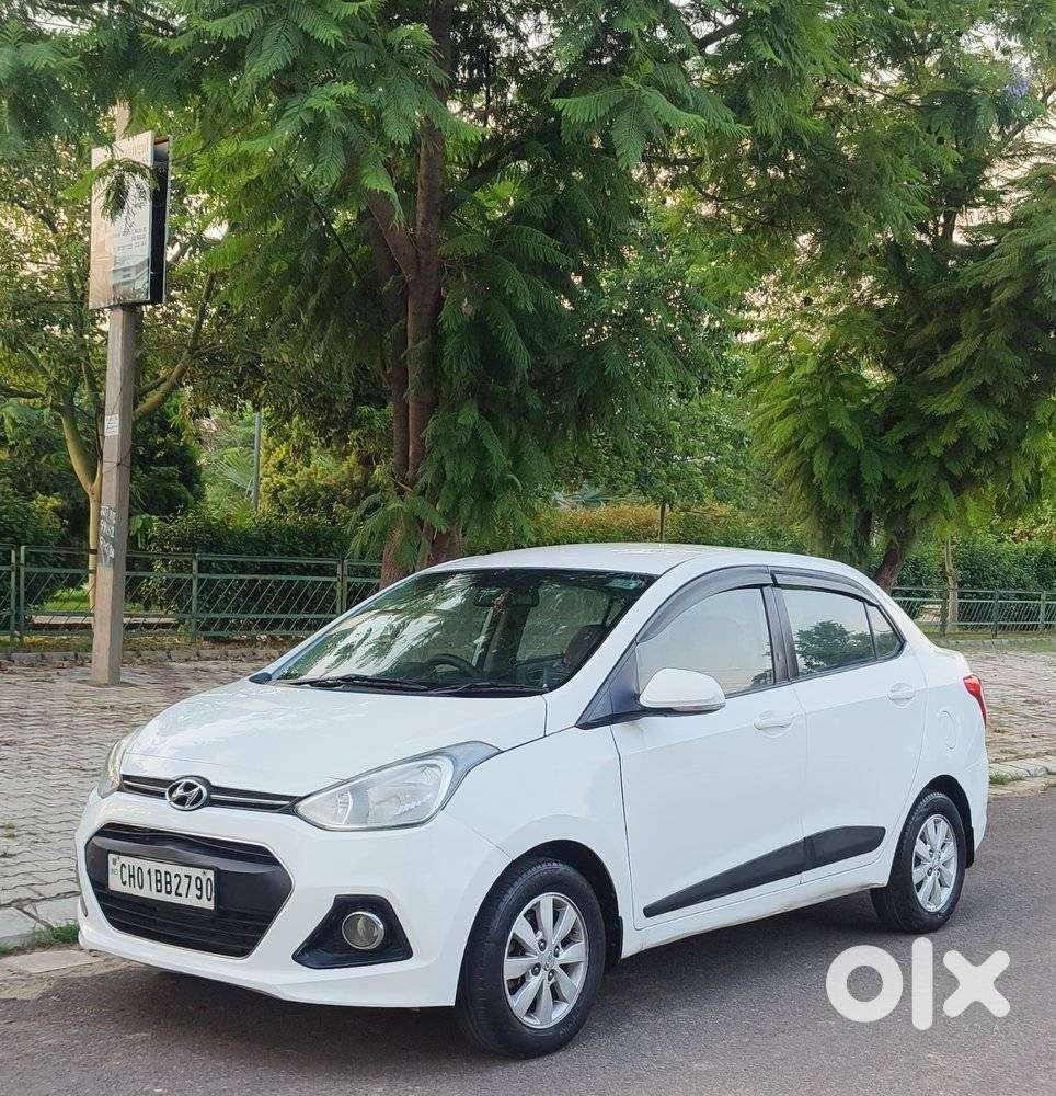 Hyundai Xcent, 2015, Petrol