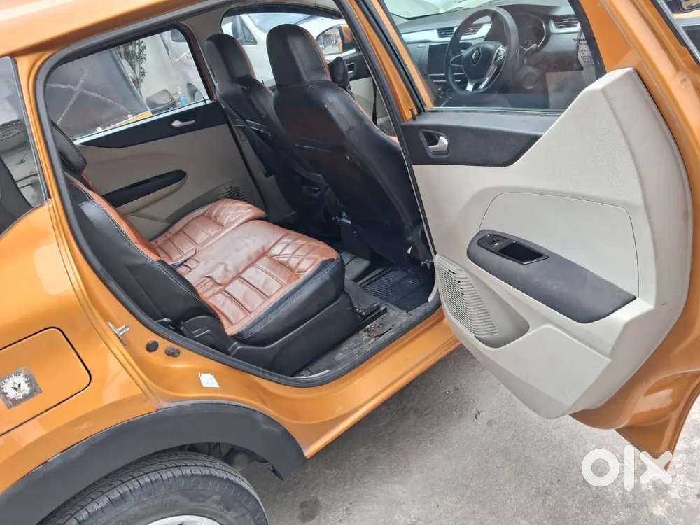 Renault Triber Rxz Petrol 2nd Owner