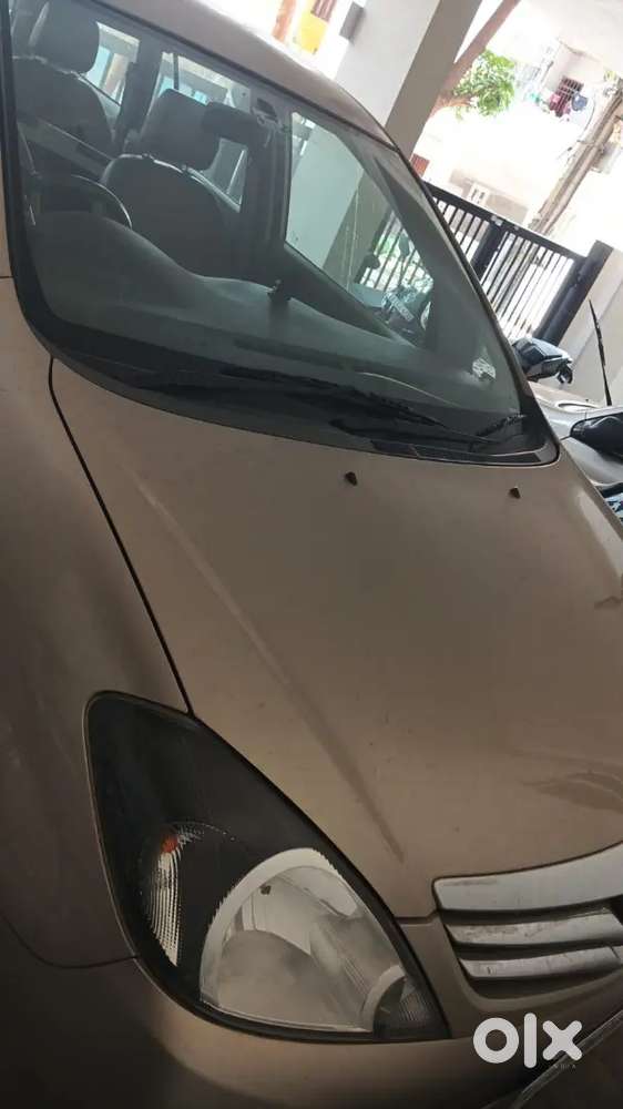Toyota Innova 2011 Diesel 74400 Km Driven