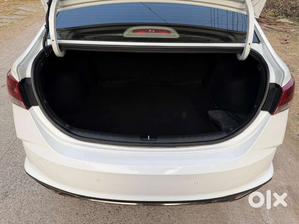 Hyundai Verna 1.5 Sx (o) Diesel Mt, 2021, Diesel