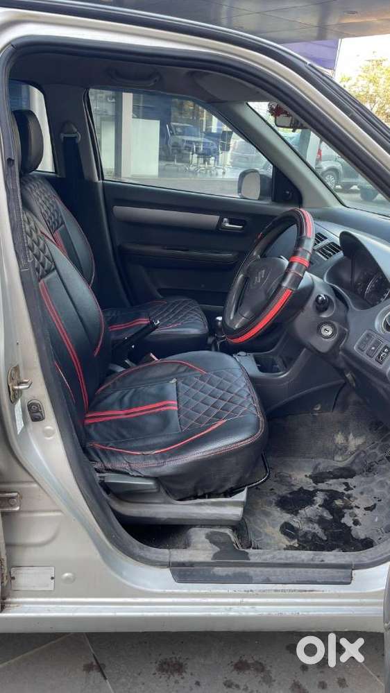 Maruti Suzuki Swift Vxi Optional, 2006, Cng & Hybrids