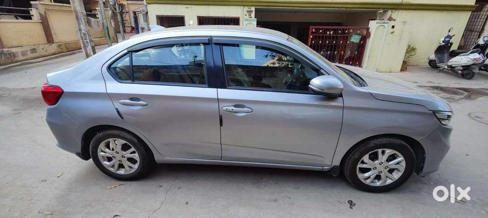 Honda Amaze 2018 Top Model