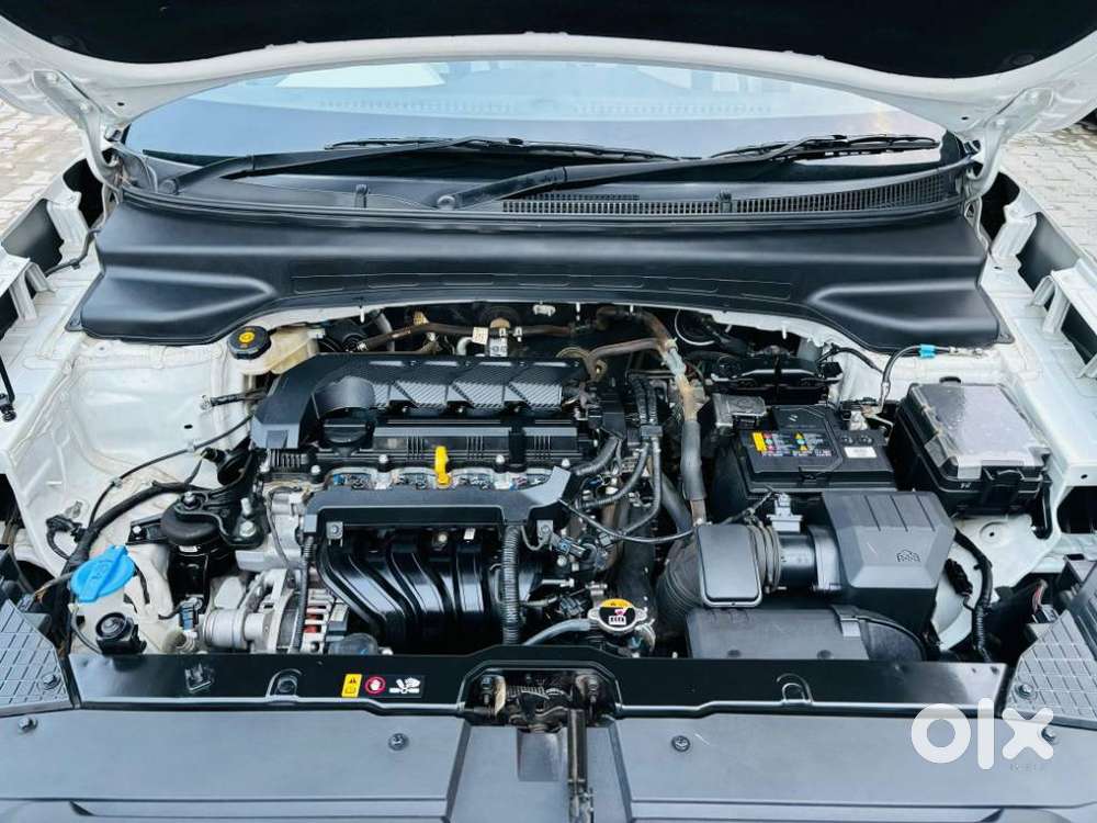 Hyundai Creta Sx Petrol Mt, 2023, Petrol