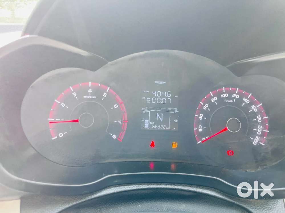 Mahindra Xuv300 W6, 2023, Petrol