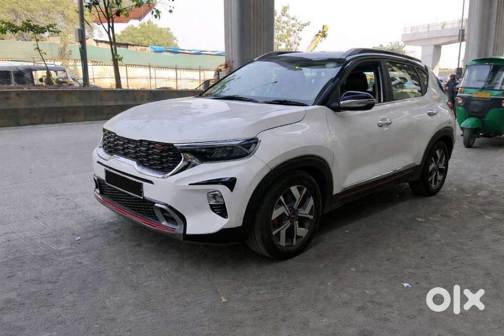 Kia Sonet White [aug 2022 - Bh Passing] Gtx Plus 1.5 At Dual Tone