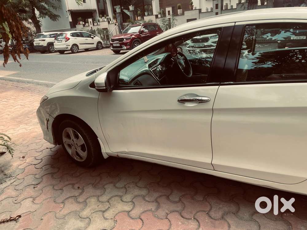 Honda City 2016 Variant