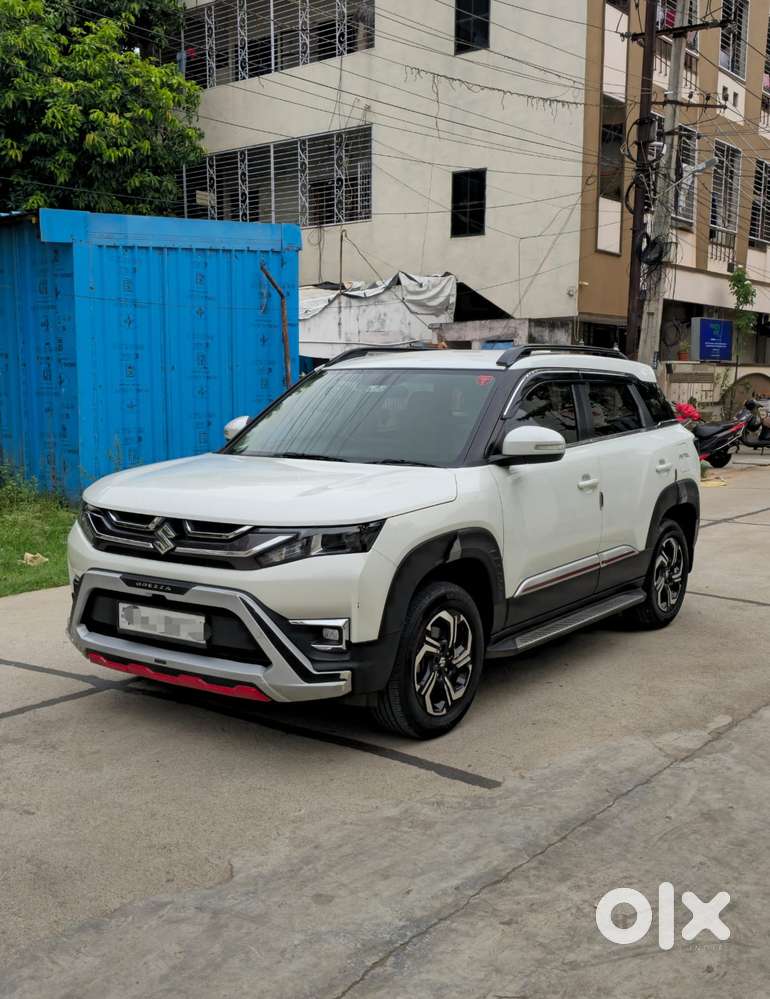 Maruti Suzuki Brezza 1.5 Vxi Smart Hybrid, 2025, Petrol