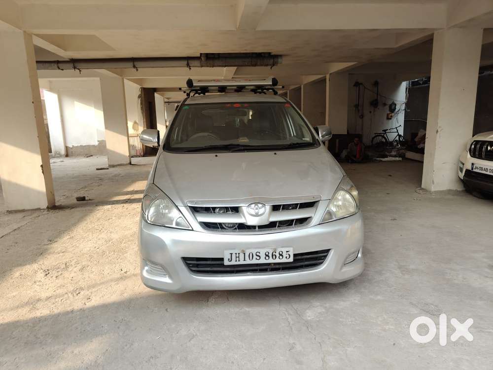 Toyota Innova 2.5 V 7 Str, 2009, Diesel
