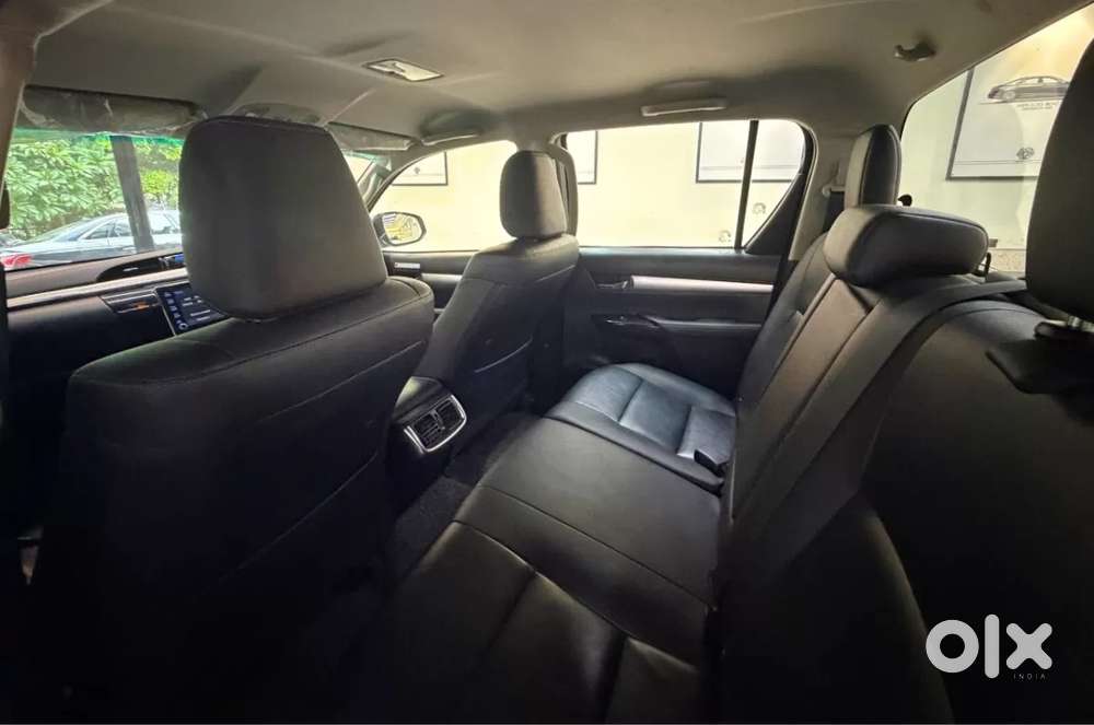 Toyota Hilux 2.8 High 4x4 Mt, 2024, Diesel