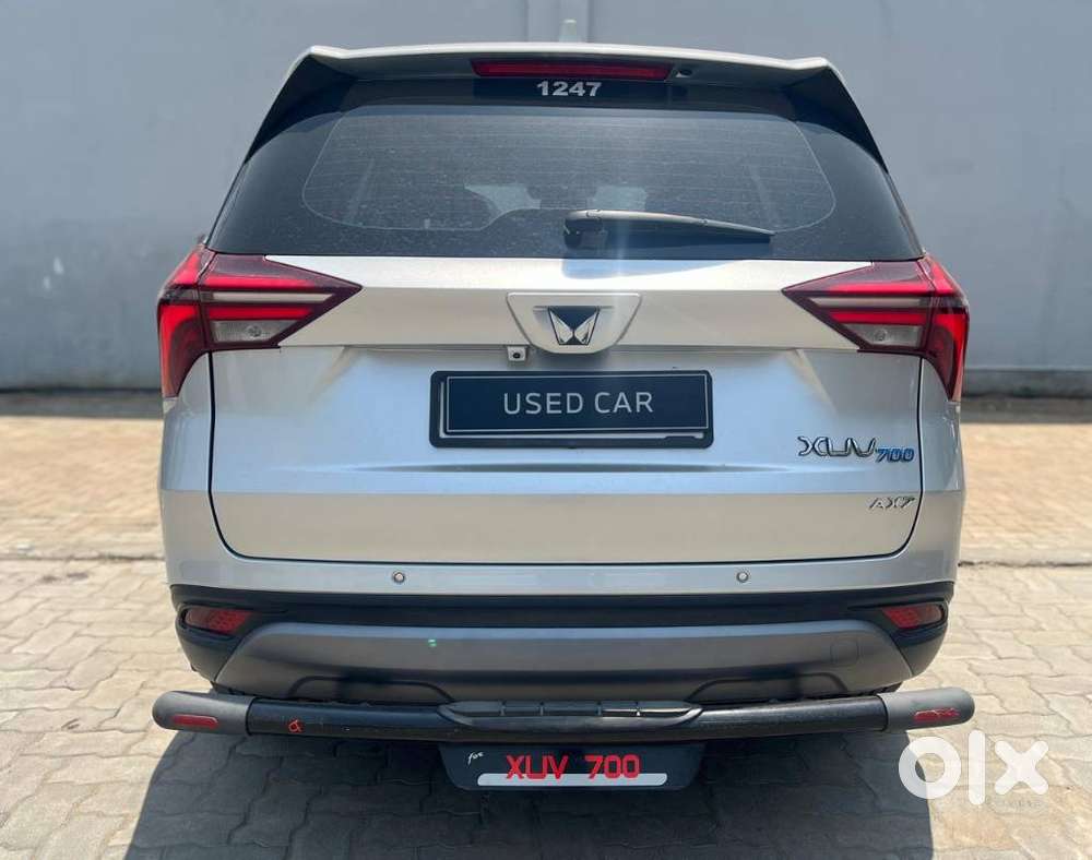 Mahindra Xuv700 Ax 3 Diesel Mt 7 Str (e), 2023, Diesel
