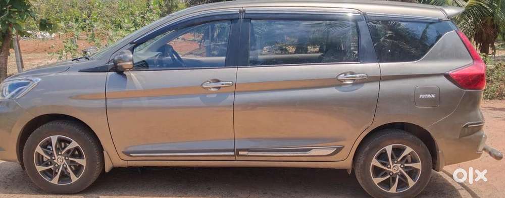 Toyota Rumion V Mt, 2025, Petrol