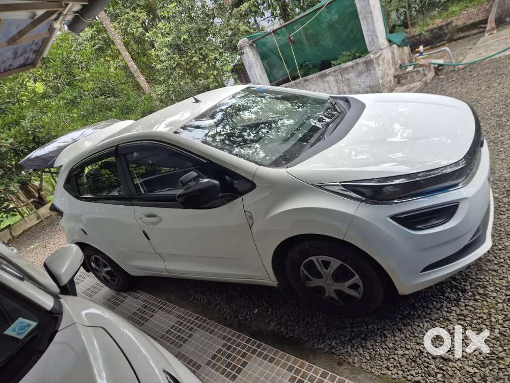 Tata Altroz 2020 Petrol Well Maintained