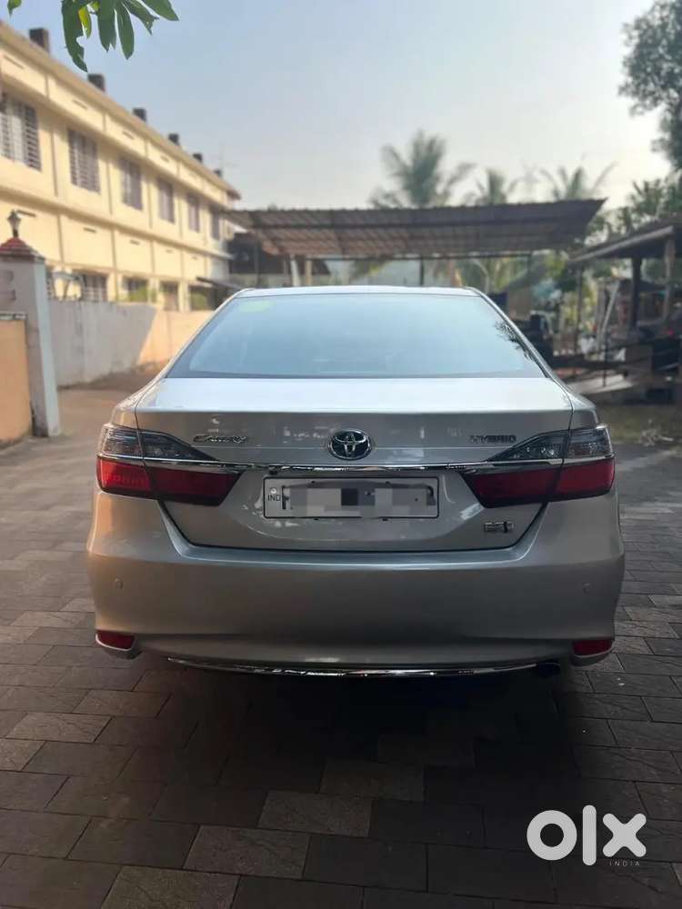 Toyota Camry 2018 Petrol Hybrid 55000 Km Driven Single Owner