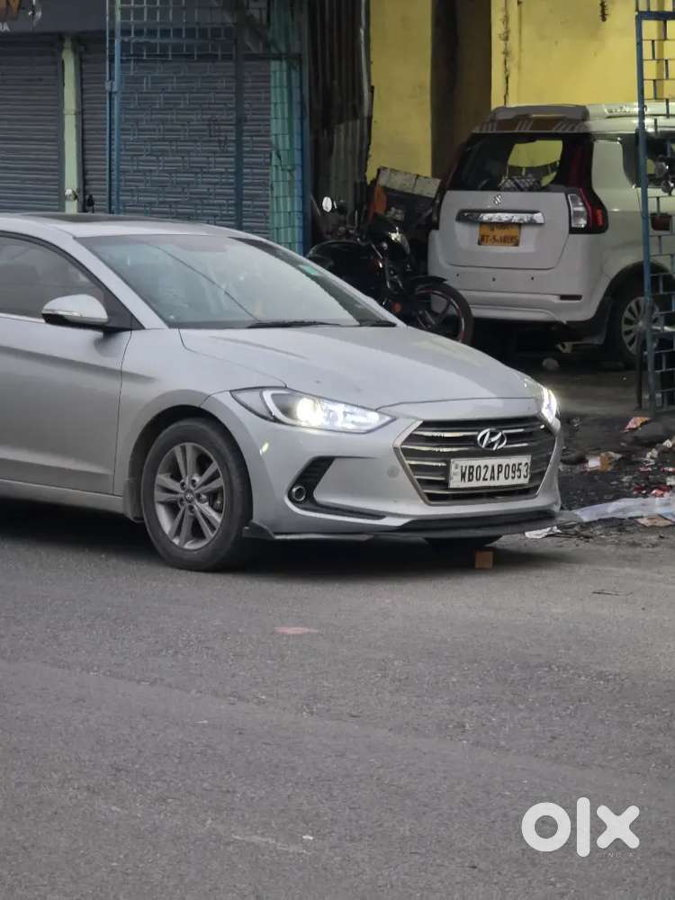 Hyundai Elantra 2019 Petrol Well Maintained