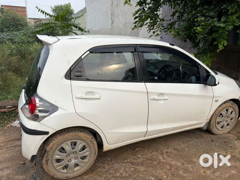 2013 Honda Brio Petrol Manual