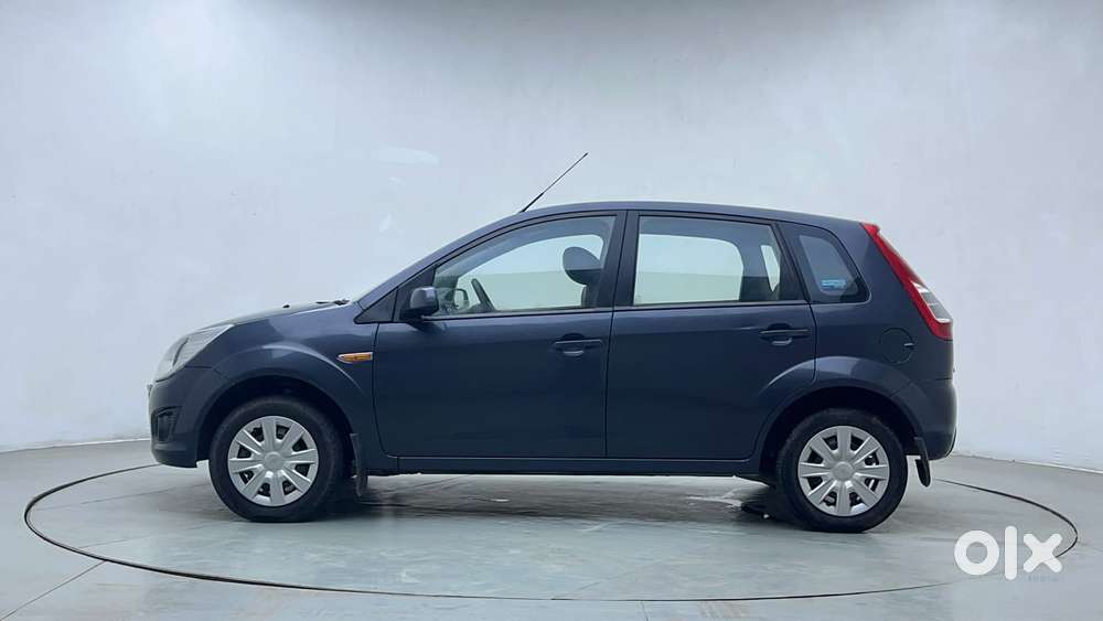 Ford Figo Petrol Zxi, 2013, Petrol