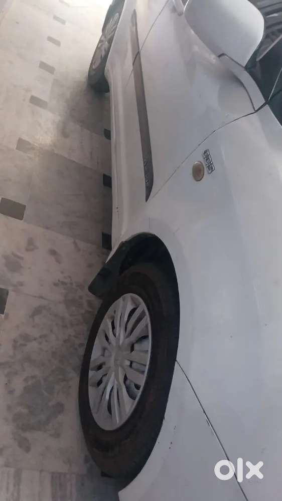 Good Condition,center Locking, New 85%tyres