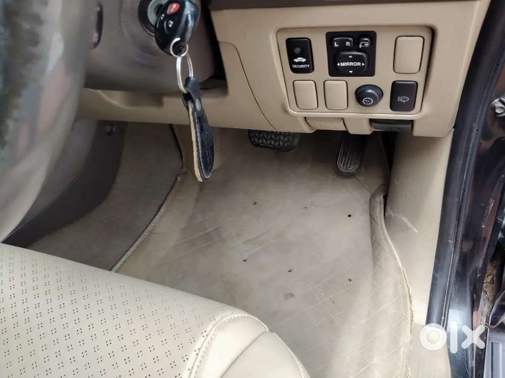 Toyota Fortuner Diesel 2012