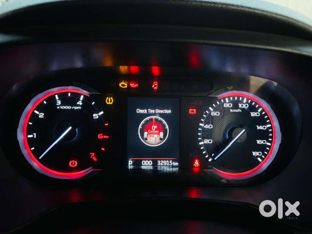 Mahindra Thar Lx P At 4wd 4s Ht, 2021, Petrol