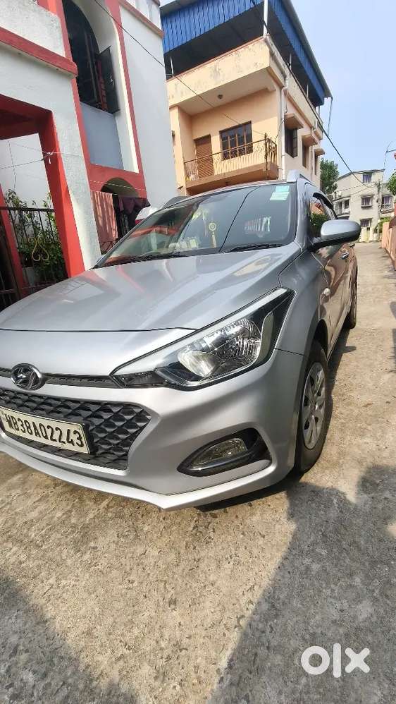 Hyundai New I20 2018 Petrol 36700 Km, Tax Paid 2028 Nov